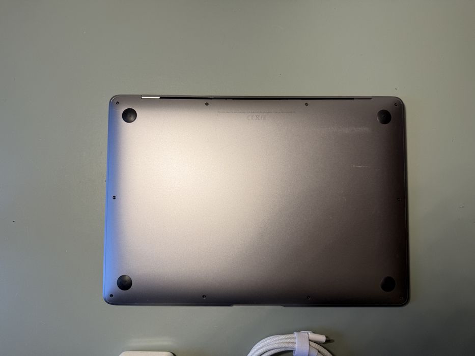 Apple Macbook Air 13” 2019