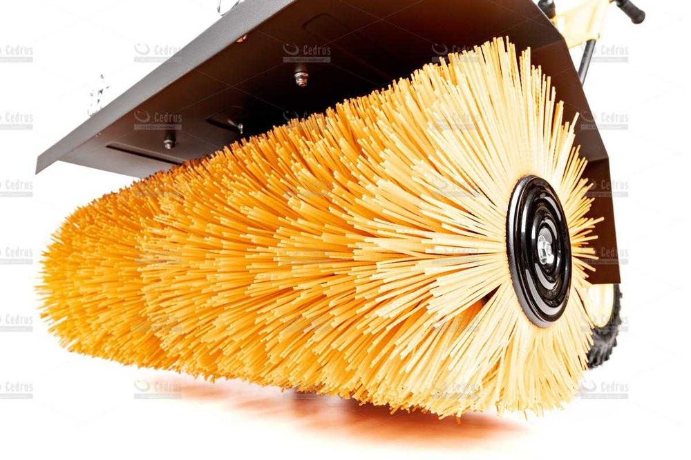 Zamiatarka spalinowa Cedrus ZM04 - Baras