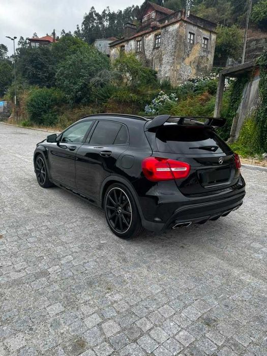Mercedes-Benz GLA 45 AMG 4MATIC – 2015