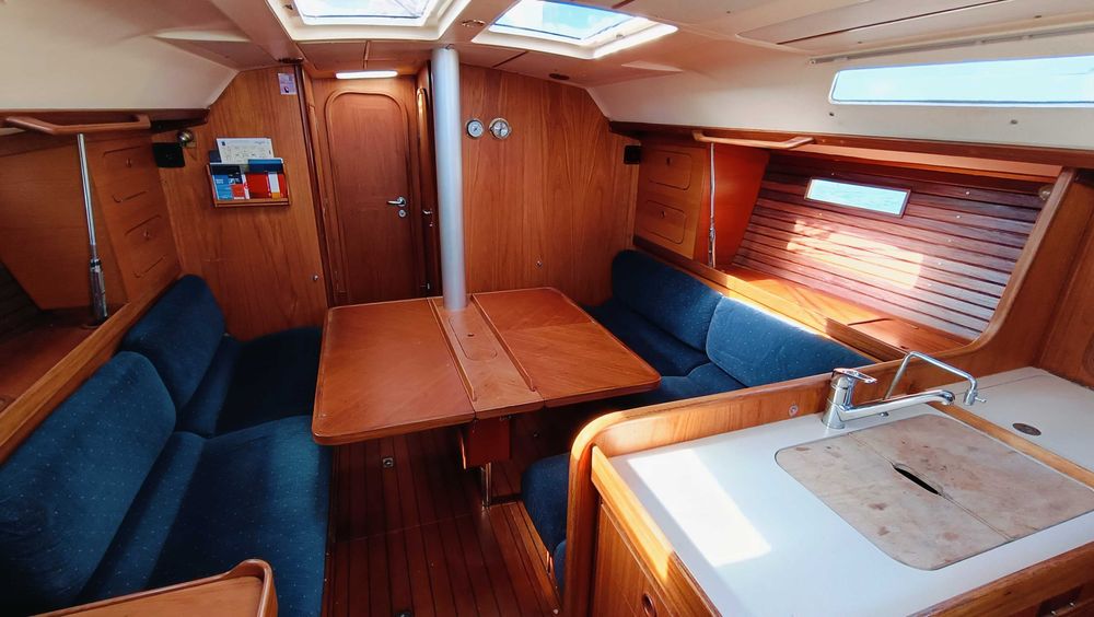 Jacht żaglowy BENETEAU Oceanis 390