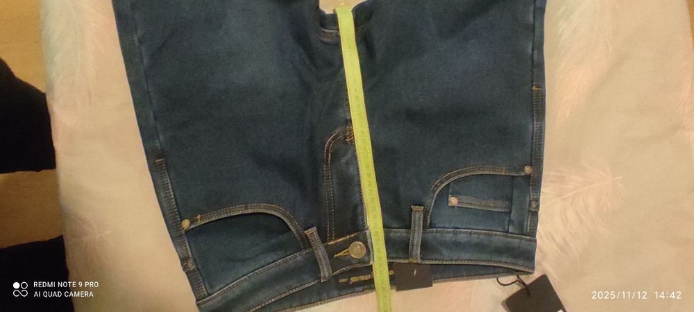 Джинси утеплені сині нові
