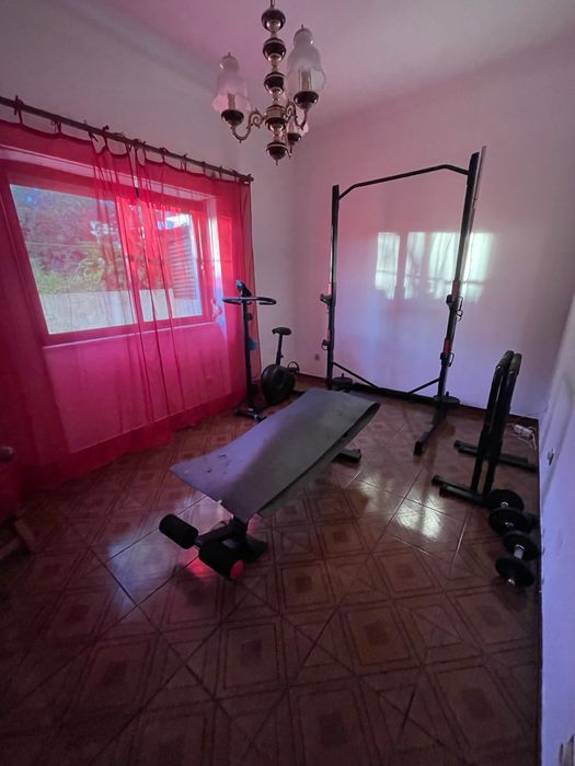 Queijas Moradia c terreno 421m2 Oeiras