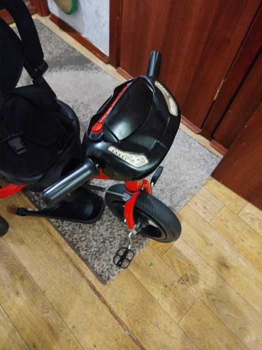 Дитячий триколісний велосипед з ручкою Best Trike
