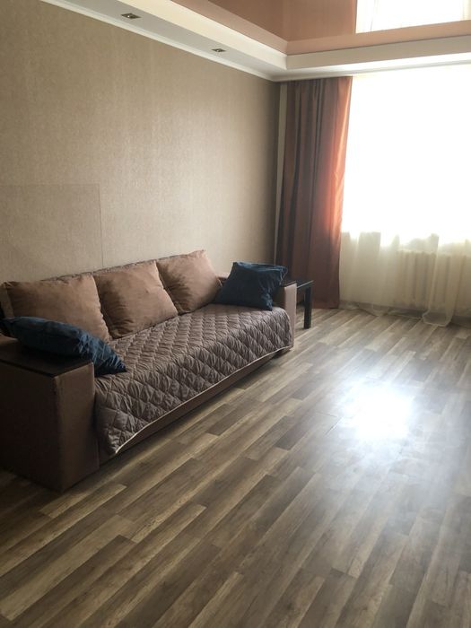 1-soban stan, 42 m²