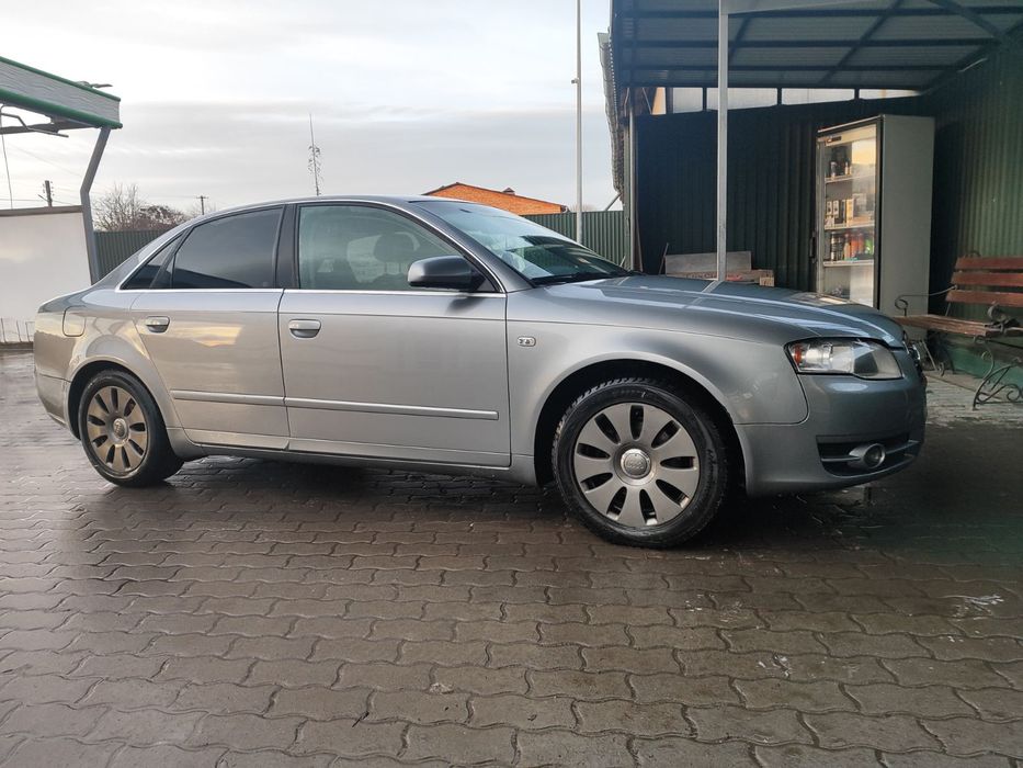 Продам Audi A4,в хорошому стані