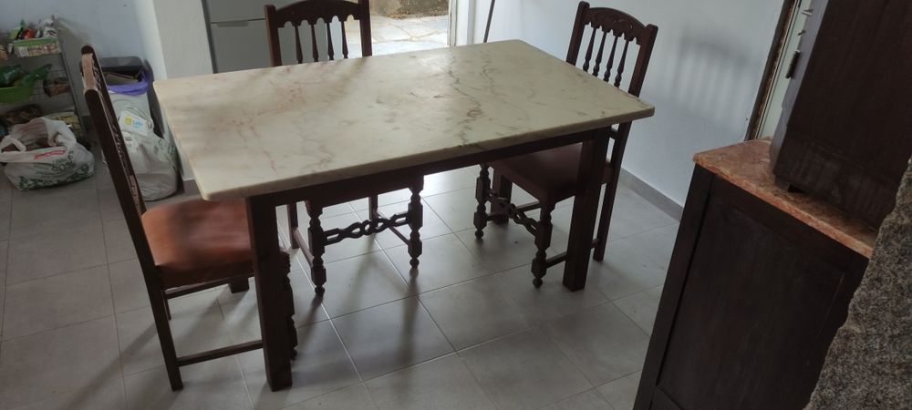 Mesa rustica de cozinha