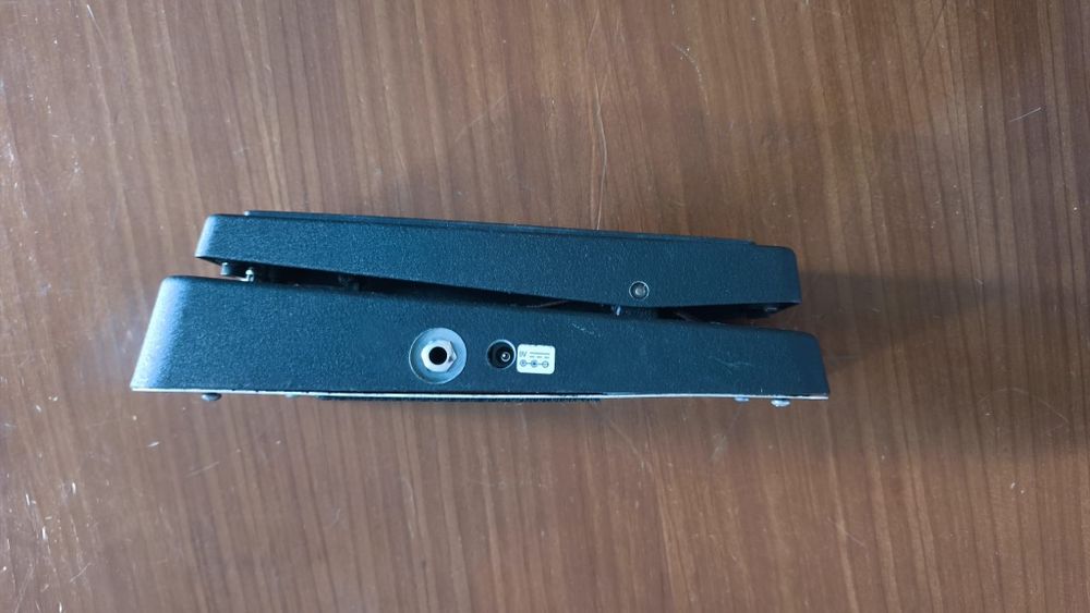 Dunlop CryBaby GCB95 - Wah clássico