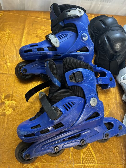 Продам Ролики 30-33