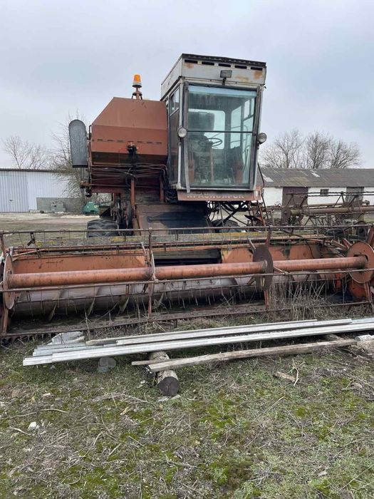 Продається комбайн Єнісей