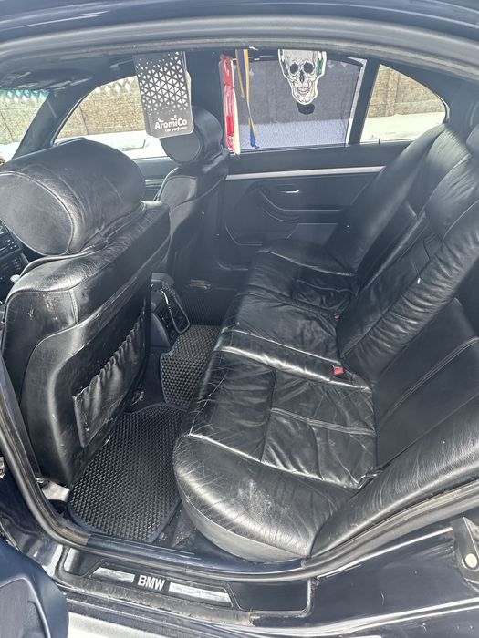 Продам бумера е39