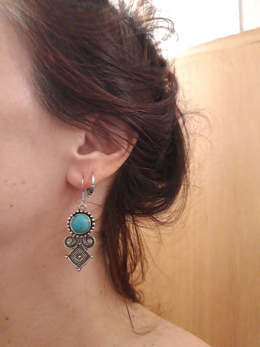 Brincos étnicos com pedra azul turquesa - NOVOS