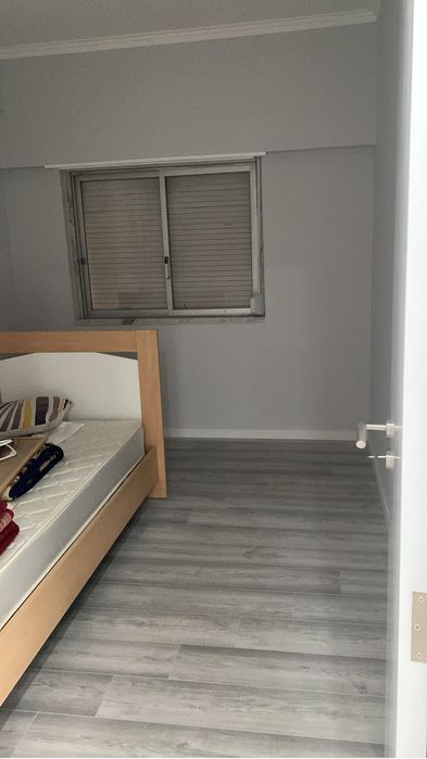 Cama de casal e cama de solteiro novas com colchão. Nunca utilizadas