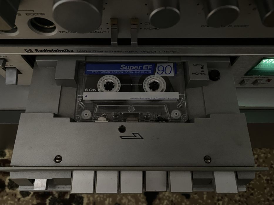 Магнитофон Radiotehnika м-201