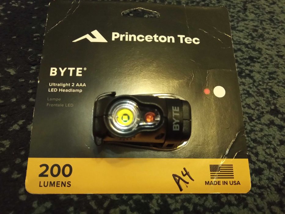 Тактичний налобний ліхтар Princeton Tec Byte LED