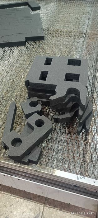 Лазерна порізка ППЕ, ЕВА, EVA | ложементи для апаратури | велике поле