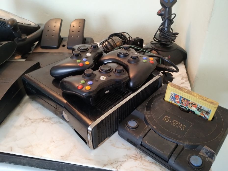 Konsole Xbox 360 PS3