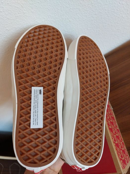 Vans Authentic Khaki 38,5 novo sem etiqueta,  caixa original.