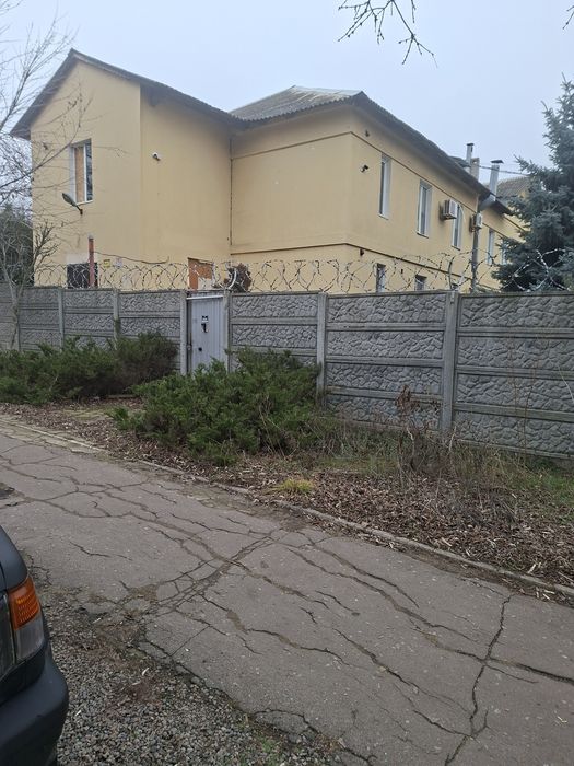 Продам здание с землей