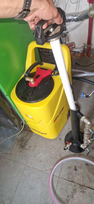 Czyszczenie naprawa instalacji centralnego ogrzewania płukanie