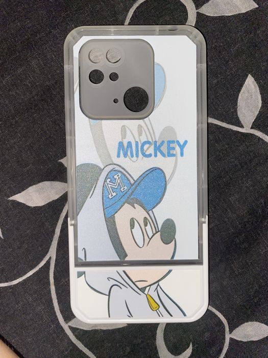 Чохол з Міккі Маусом