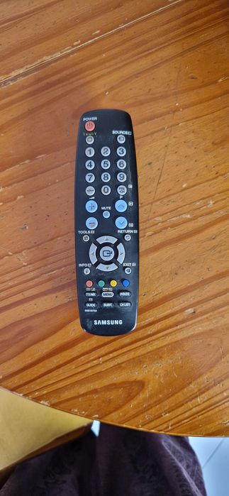 Televisão Samsung 22 polegadas