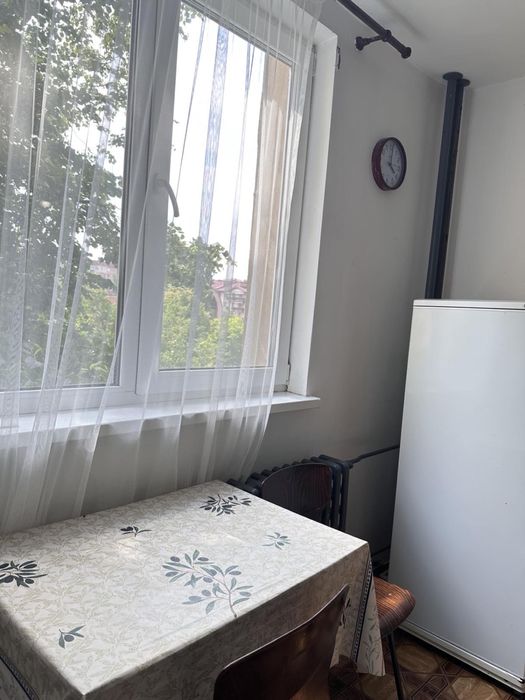 Здається 1 кімнатна квартира подобово