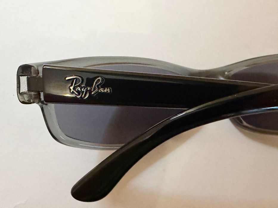 Оправа Ray-Ban RB4030 модель називається Predator 17