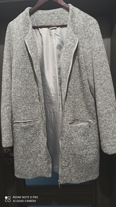 Krótki lekki płaszczyk sweterkowy ZALANDO r. XL