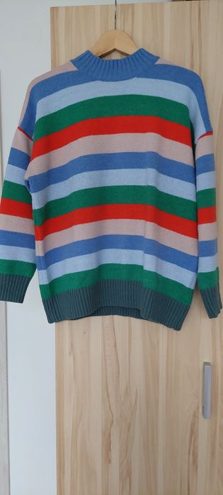 Sweter damski w kolorowe paski rozmiar 40