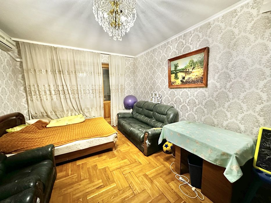 Продаж 3х кімнатної квартири центр Борисполя  Київ 20 км