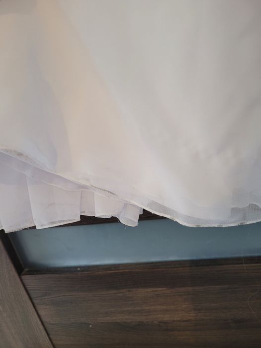 Suknia ślubna Elizabeth Passion uszkodzony wierzchni muślin