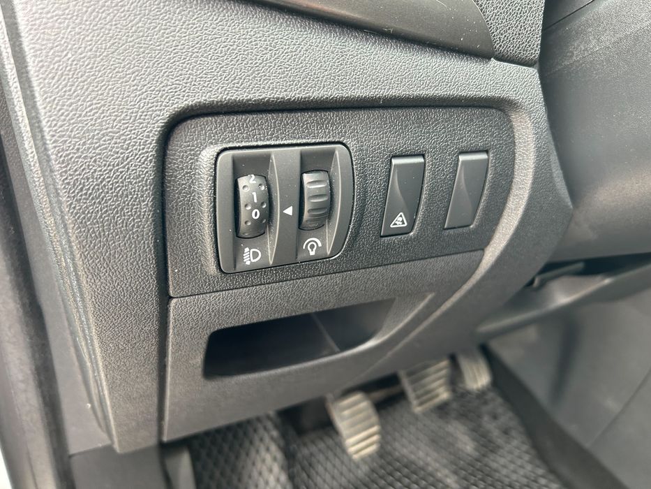 Renault Grand Scenic 1,5 дизель білий