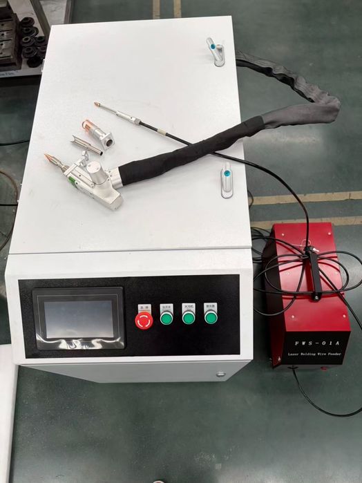 Лазерная Сварка 2000W 5 в 1 різка сварка зачистка