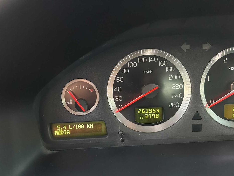 Volvo S60 2.4 D5