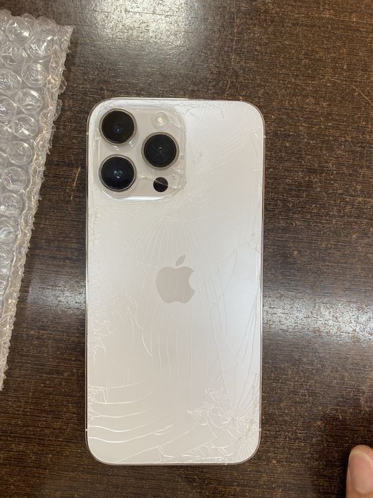 iPhone 14 Pro Max 256GB – Para peças / reparação