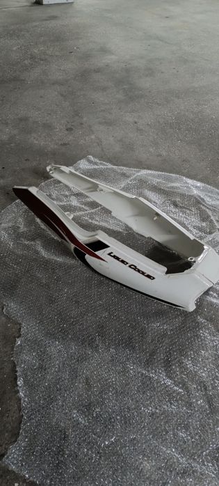 Vendo traseira tzr completa