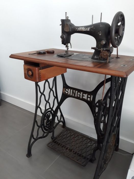 Máquina de costura "Vintage" SINGER