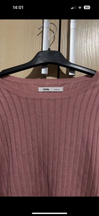 Sweterk Sinsay zapraszam