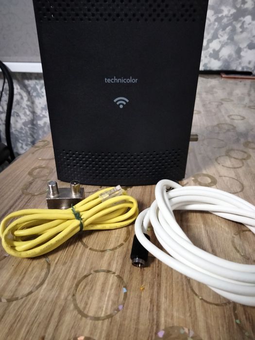 Роутер робочий чудовий для сім'ї