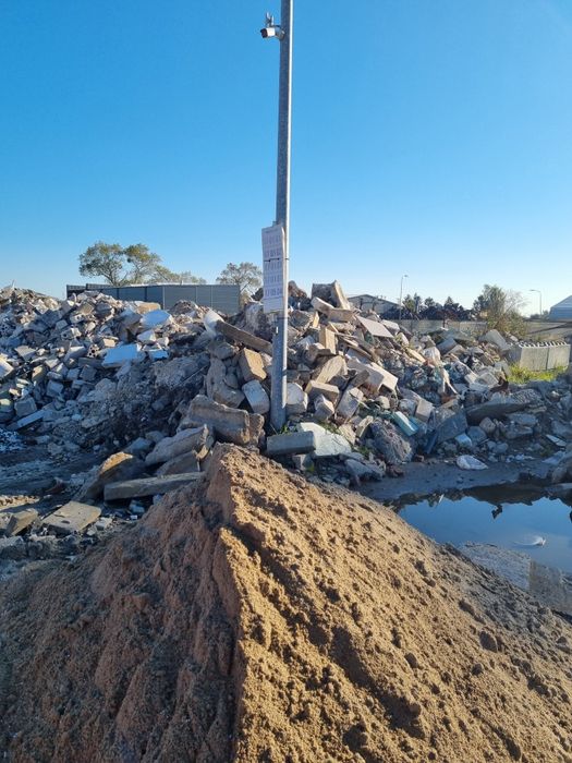 Oddam gruz mix beton cegła itp