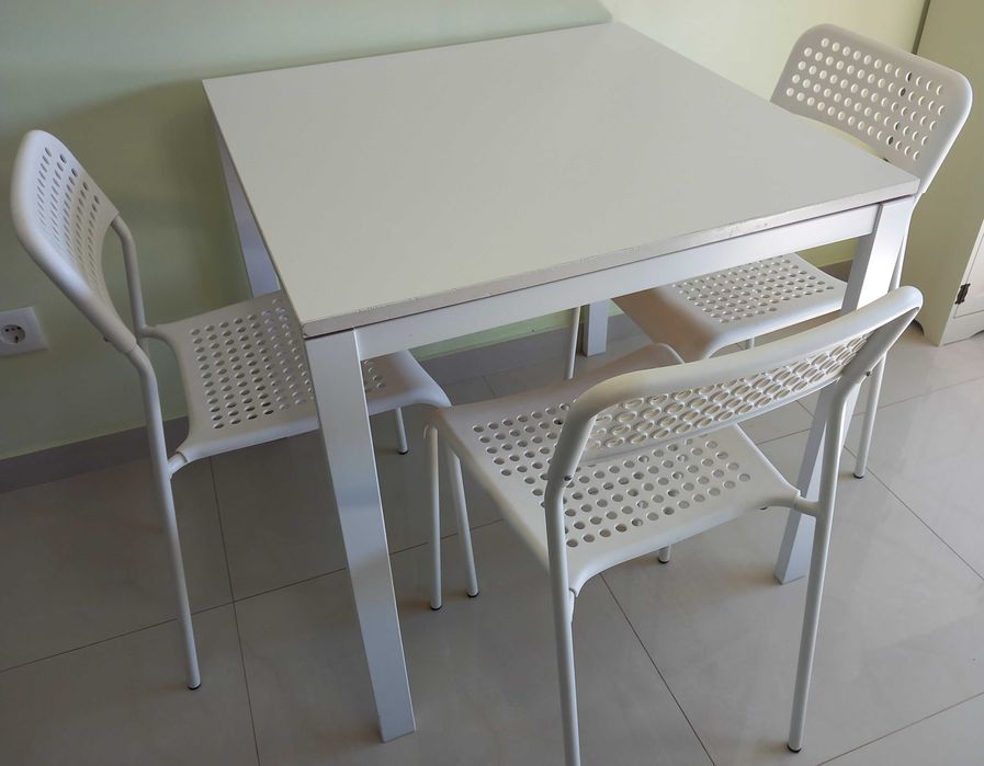 Conjunto Mesa e 3 Cadeiras Ikea Cozinha