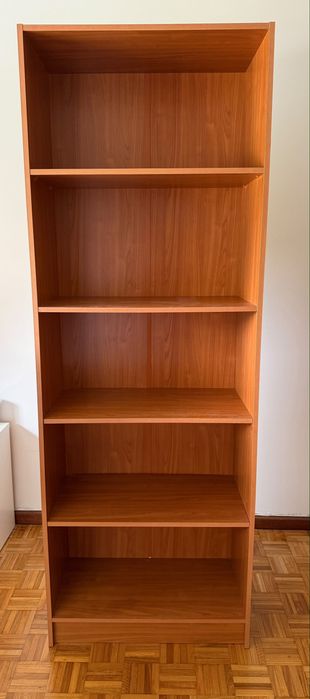 Móvel Castanho como novo 1,96 x 70 x 46