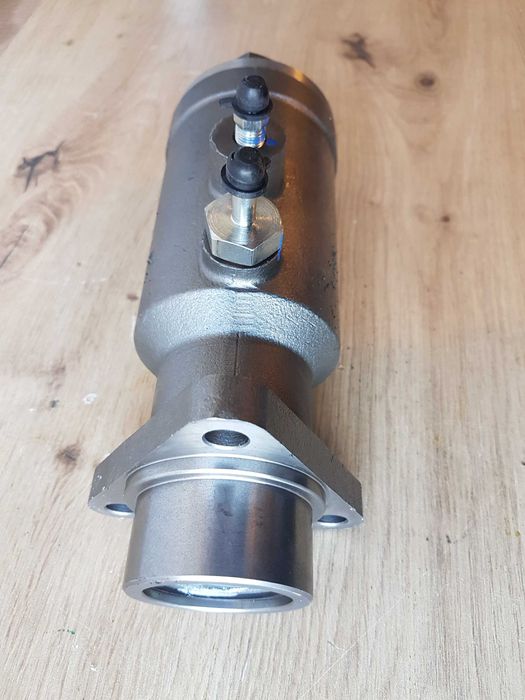 Pompa hamulcowa ładowarka FADROMA Ł34 Ł534