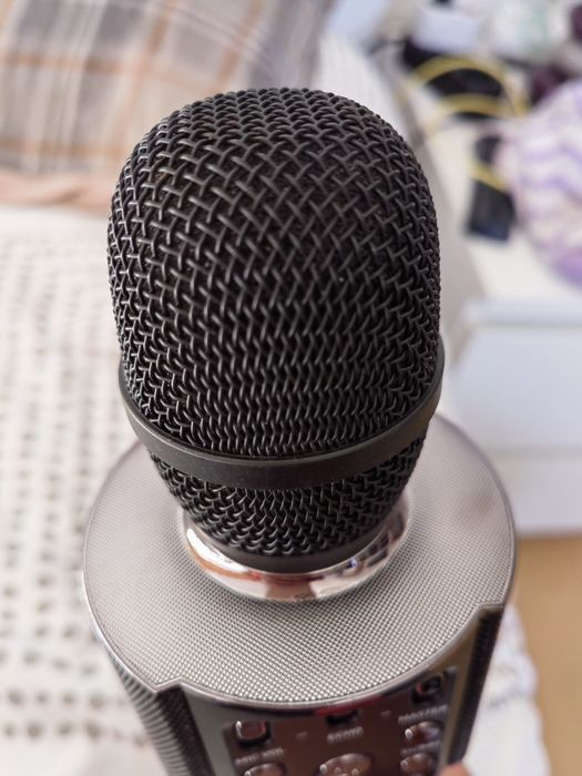 Microfone com coluna