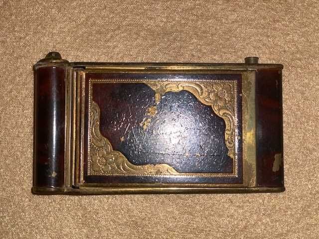 Colecionismo – Vintage Metal Cigar Box