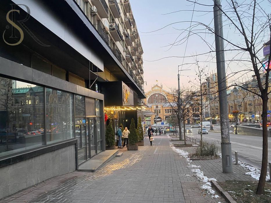 Центр. Бульвар Шевченка , 2 Оренда фасадного приміщення. Без %