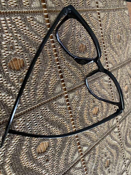 Oprawki czarne eleganckie