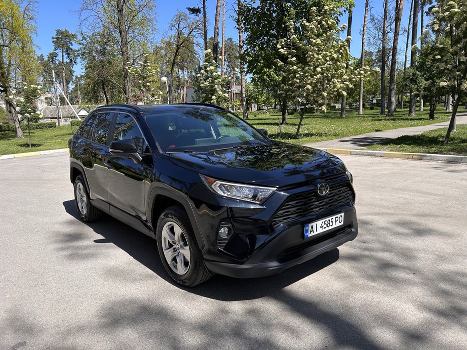 Toyota Rav4/Xle Premium 2019 Black 2.5L