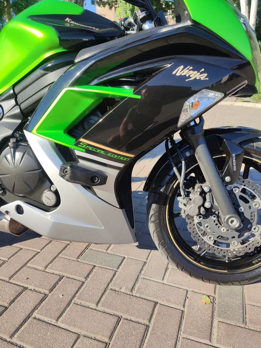 Кавасакі нінзя400 ,