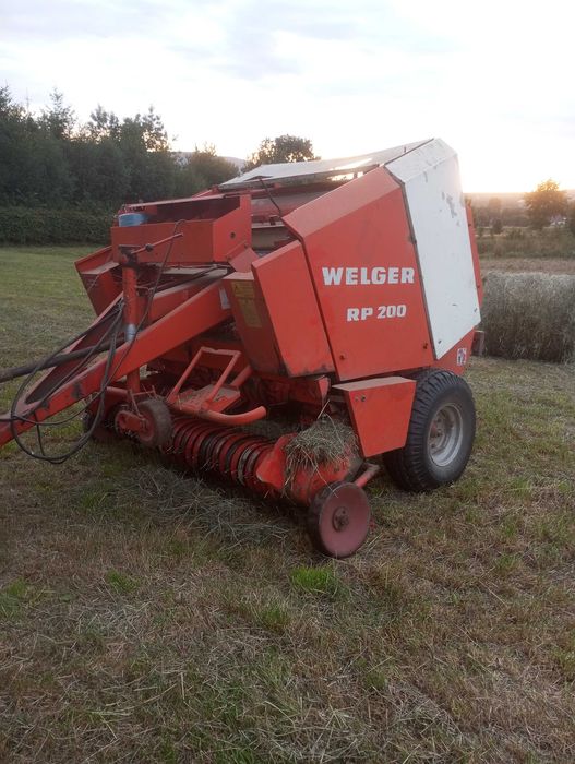 Prasa rolująca Welger rp 200( lely,sipma,kuhn)